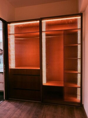 Room in 4 BHK Apartment at Kalpataru Vista, Sector 128 – for Sale