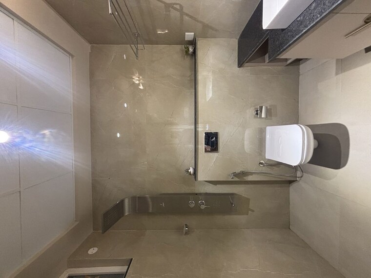 Bathroom, ambala highway 3 Bedroom 1915 Sq.Ft. Apartment In Ambala Highway Zirakpur 10144020