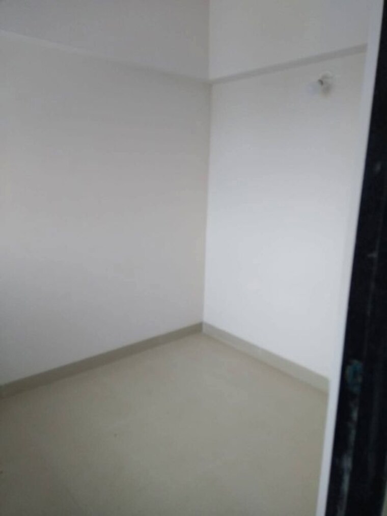 Room, andheri west 1.5 Bedroom 565 Sq.Ft. Apartment In Andheri West Mumbai 10144025