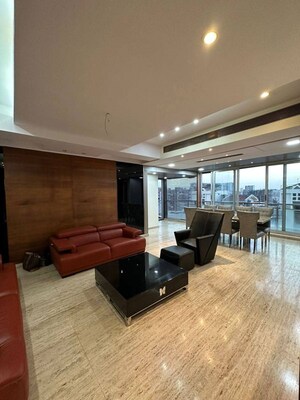 6+ BHK Apartment For Sale in Mayfair Kumkum, Andheri West