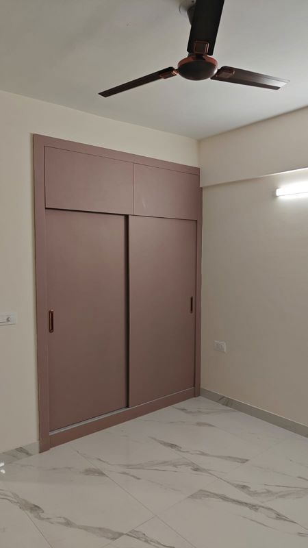 2 BHK Apartment For Rent in Shree Vardhman Green Court