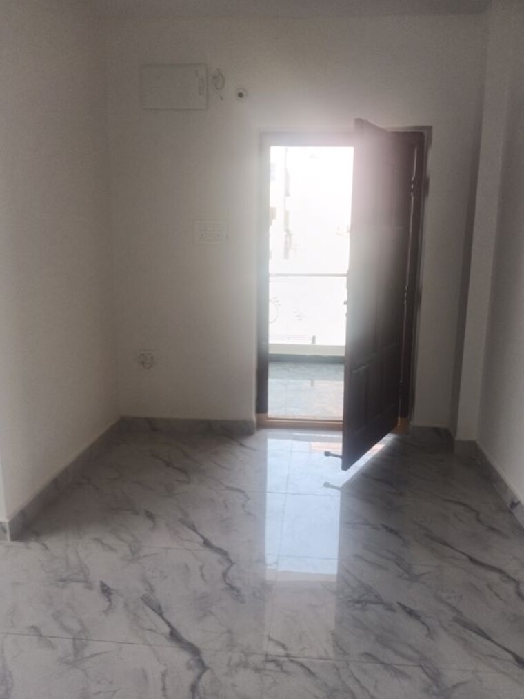 Room, manikonda 3 Bedroom 1800 Sq.Ft. Apartment In Manikonda Hyderabad 10144093