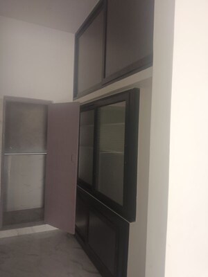 Room in 3 BHK Apartment at Manikonda – for Rent