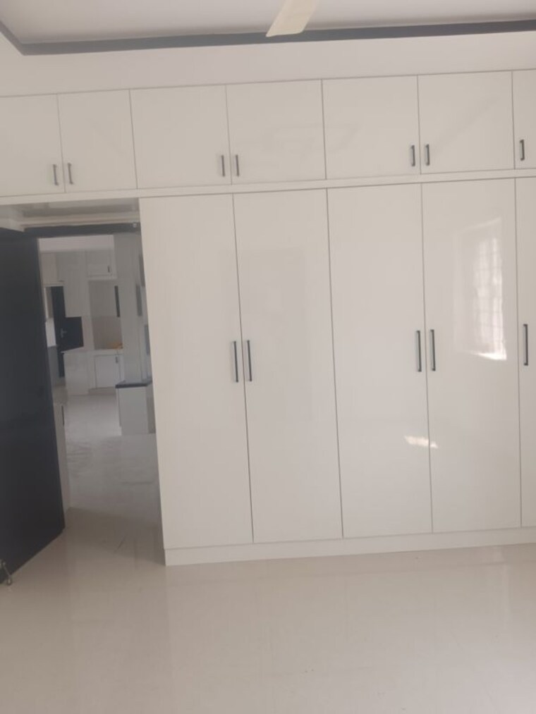 Bathroom, manikonda 2 Bedroom 1000 Sq.Ft. Apartment In Manikonda Hyderabad 10144096