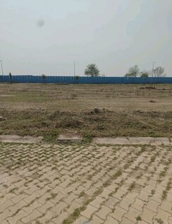 Plot For Sale in Sector 3 Wave City