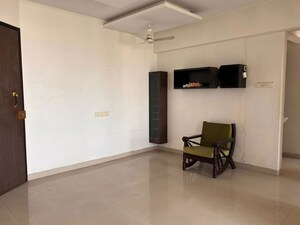 Room in 2 BHK Apartment at Reliable Balaji Heights, Nerul – for Rent