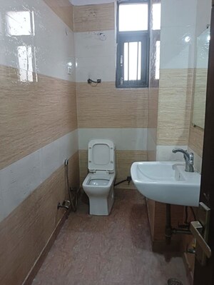 Bathroom in 2 BHK Builder Floor at Vasundhara Sector 17 – for Sale