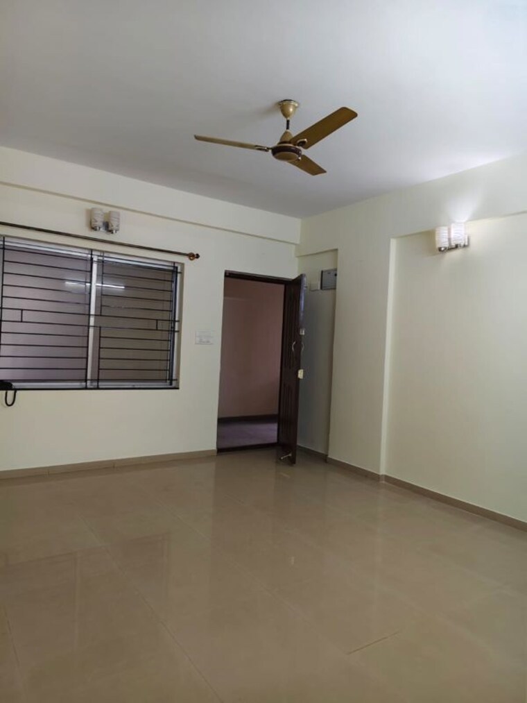 Room, halasuru 2 Bedroom 1200 Sq.Ft. Apartment In Halasuru Bangalore 10144122