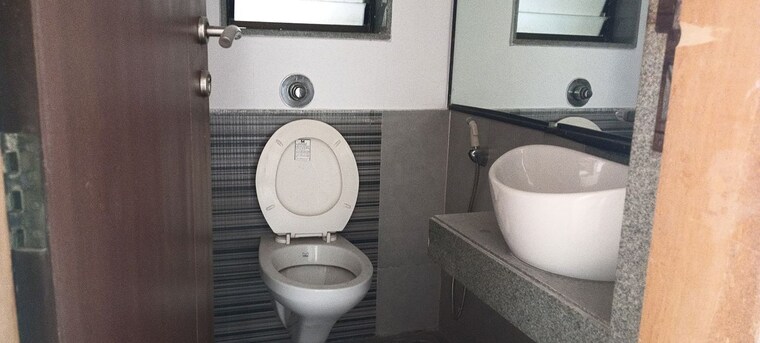 Bathroom, rustomjee-elanza 2 Bedroom 750 Sq.Ft. Apartment In Malad West Mumbai 10144145
