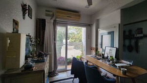 Bedroom in 2 BHK Apartment at Indiranagar – for Rent