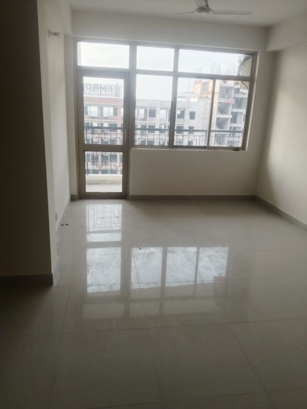 3.5 BHK + Servant Room Apartment For Rent in Paarth Aadyant