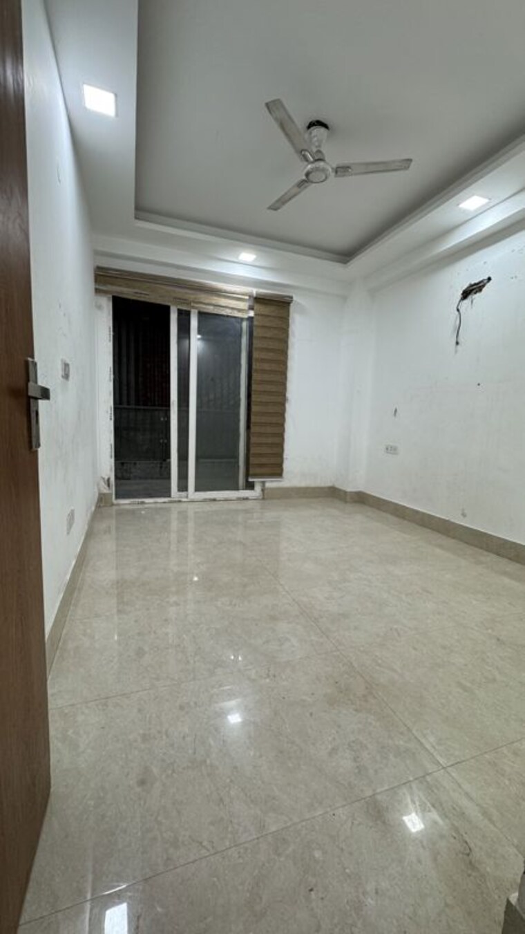 Room, risland-sky-mansion 3 Bedroom 1250 Sq.Ft. Apartment In Chattarpur Delhi 10144150