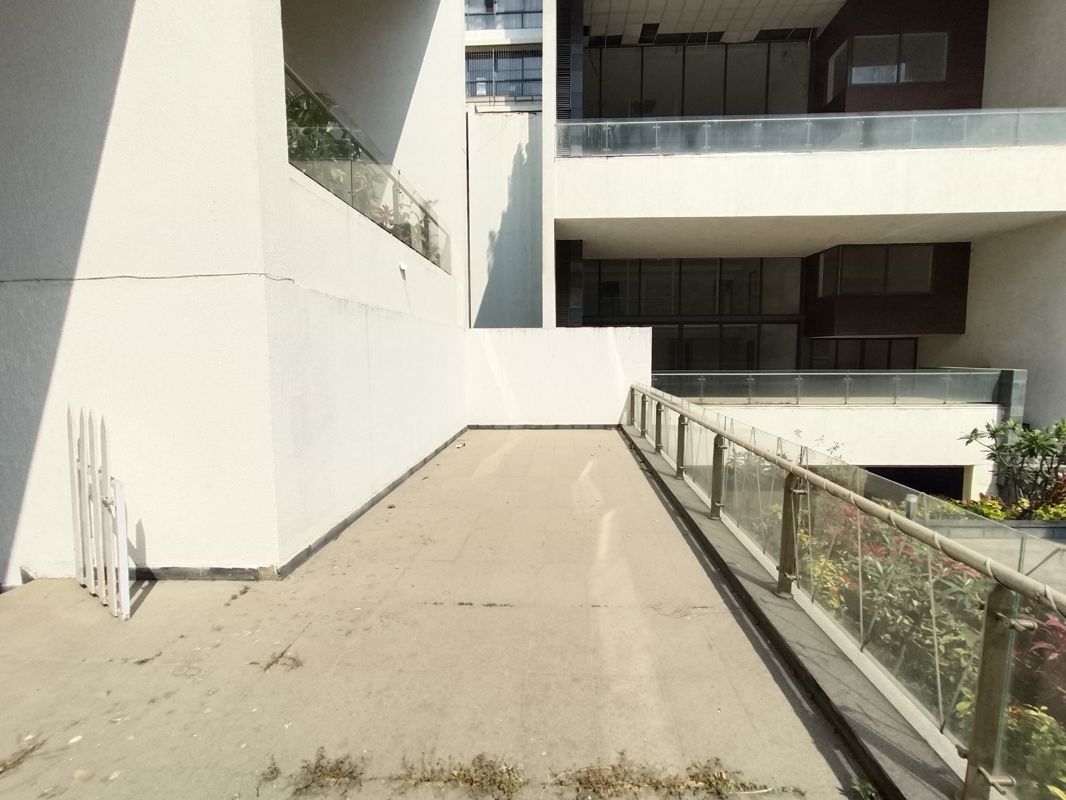 3.5 BHK Apartment For Sale in Marvel Sangria
