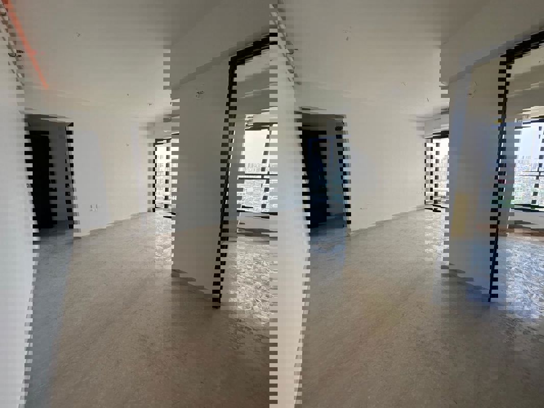 3 BHK 1300 Sq.Ft. Apartment in Kalpataru Magnus