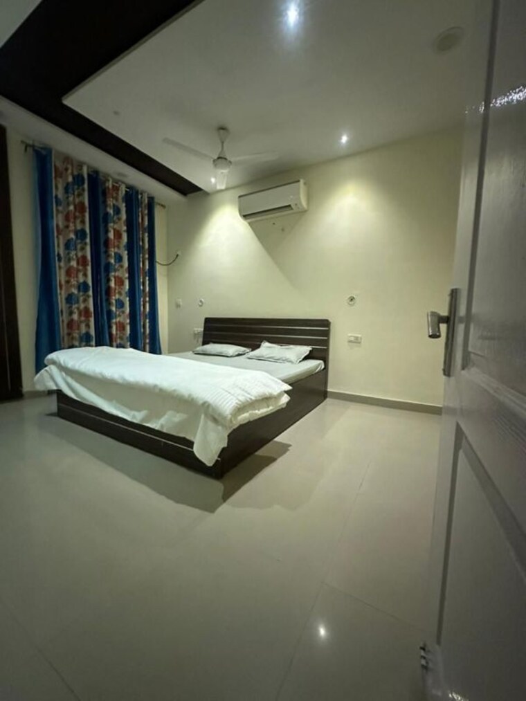 Bedroom, levana-celebrity-gardens 3.5 Bedroom 1775 Sq.Ft. Apartment In Sushant Golf City Lucknow 10144156