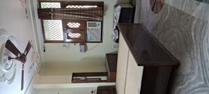 Room in 2 BHK Apartment at Sarita Vihar – for Rent