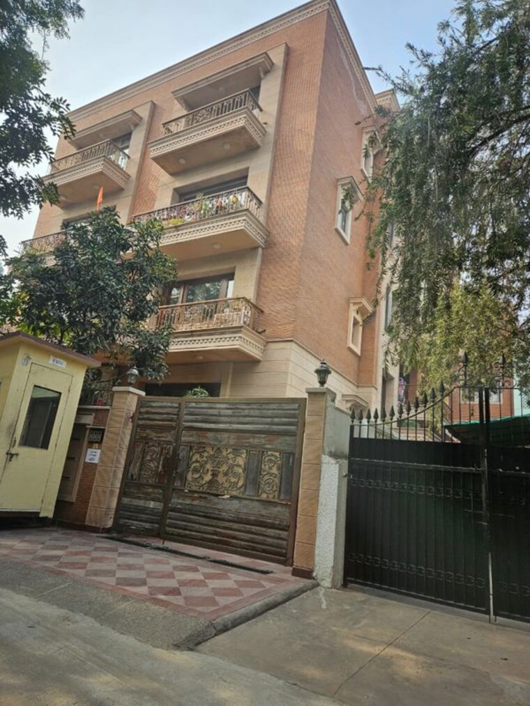 Exterior View, vasant vihar 4 Bedroom 3000 Sq.Ft. Builder Floor In Vasant Vihar Delhi 10144166