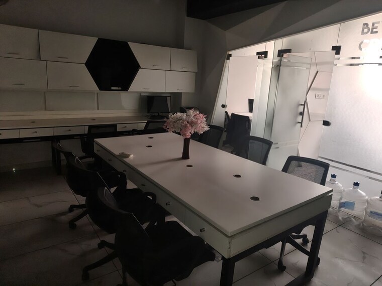 Team Area, netaji subhash place Commercial Office Space 1088 Sq.Ft. In Netaji Subhash Place Delhi 10144192