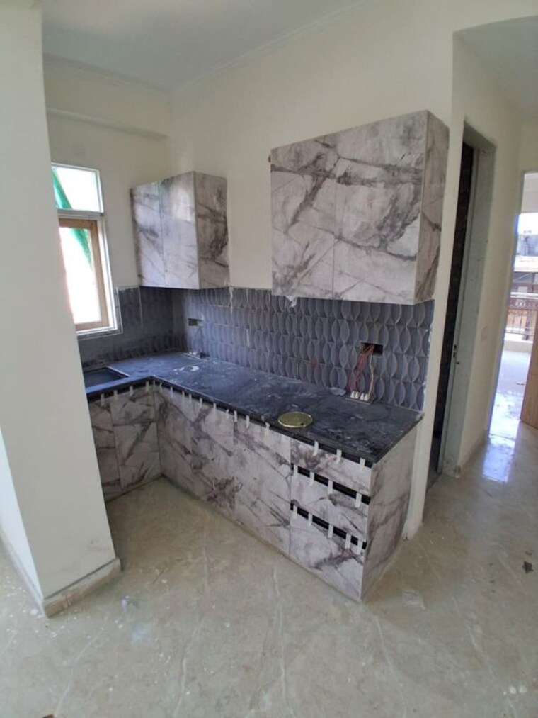 Kitchen, unitech-the-close-north 4 Bedroom 4268 Sq.Ft. Apartment In Sector 50 Gurgaon 10144197