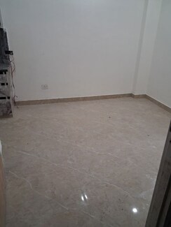 4 BHK + Servant Room Apartment For Sale in Unitech The Close North