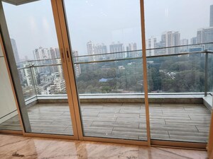 Swimming Pool in 3 BHK Apartment at Kalpataru Avana, Parel – for Rent