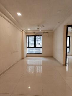 2 BHK Apartment For Rent in Sunteck Avenue 2