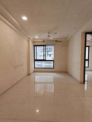 2 BHK Apartment For Rent in Sunteck Avenue 2, Goregaon West