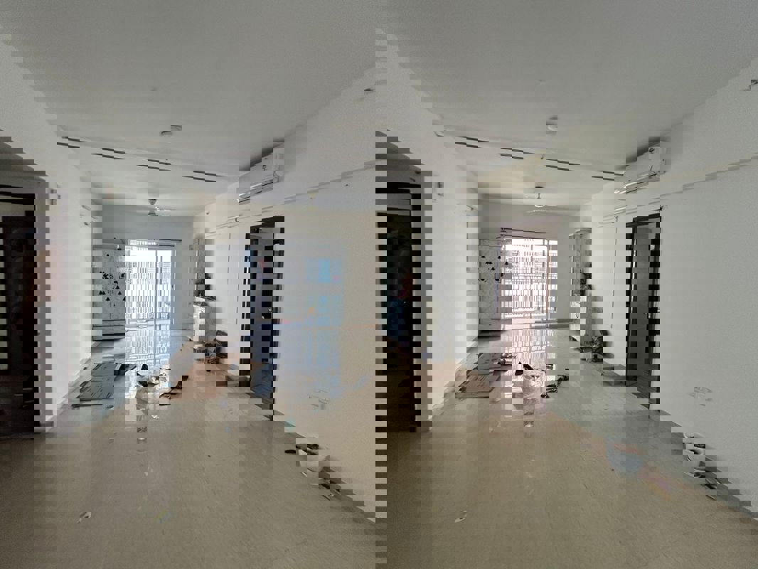 3 BHK + Pooja Room,Servant Room,Study Room,Extra Room,Basement,Store Room 1890 Sq.Ft. Apartment in Prestige Beverly Hills