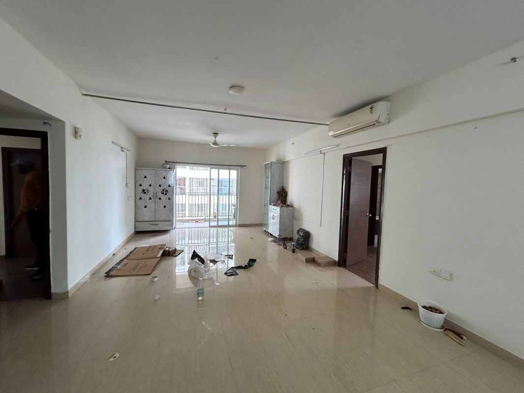 3 BHK + Pooja Room,Servant Room,Study Room,Extra Room,Basement,Store Room Apartment For Rent in Prestige Beverly Hills