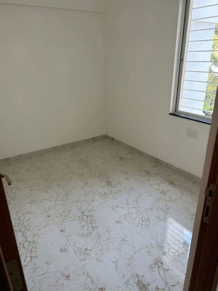 Room, tirupati-regalia 2 Bedroom 950 Sq.Ft. Apartment In Vishrantwadi Pune 10144258