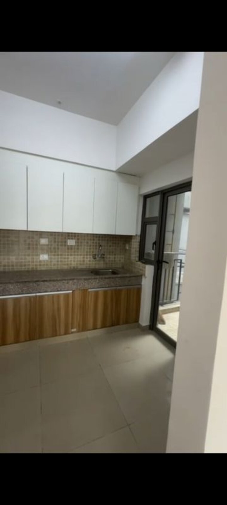 Kitchen, paras-dews 4 Bedroom 2275 Sq.Ft. Apartment In Sector 106 Gurgaon 10144259