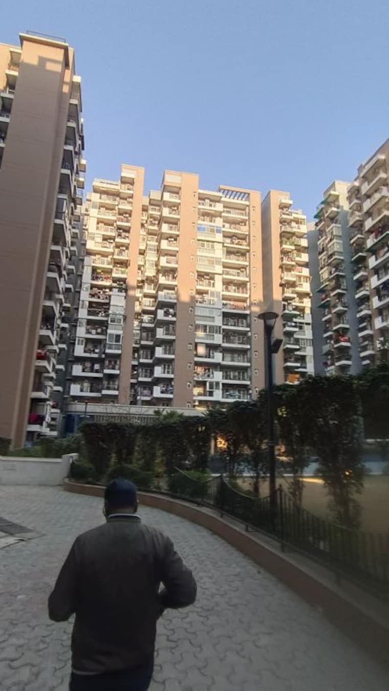 Exterior View, saviour-park 3 Bedroom 1505 Sq.Ft. Apartment In Mohan Nagar Ghaziabad 10144277