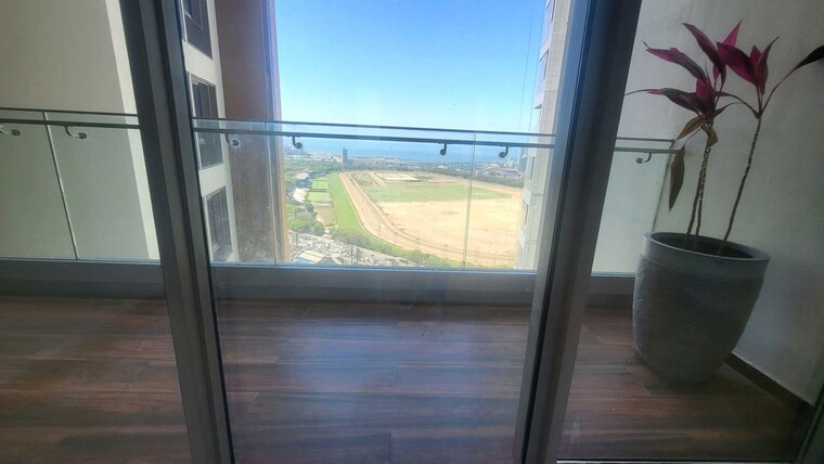 Balcony, piramal-mahalaxmi 3 Bedroom 1460 Sq.Ft. Apartment In Mahalaxmi Mumbai 10144278