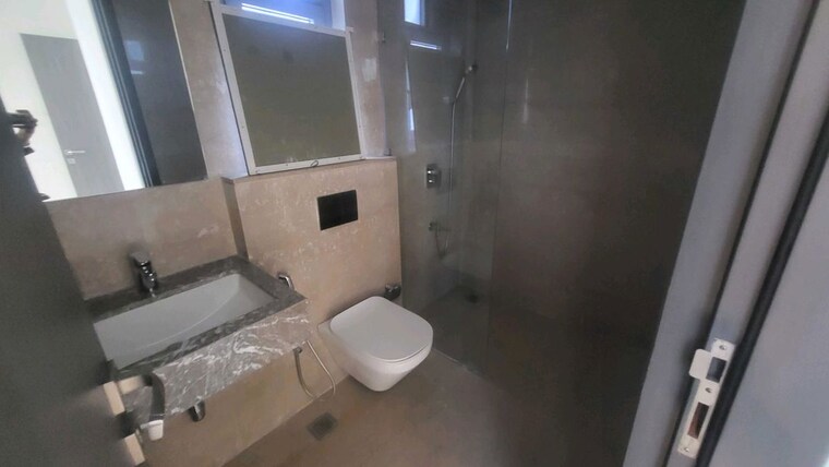 Bathroom, piramal-mahalaxmi 3 Bedroom 1460 Sq.Ft. Apartment In Mahalaxmi Mumbai 10144278