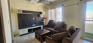 2 BHK Apartment For Rent in Prestige Lakeside Habitat, Varthur