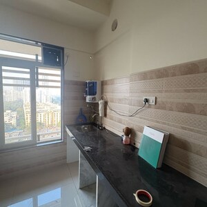 Kitchen in 1.5 BHK Apartment at Sheth Avante, Mumbai Central Suburbs – for Rent