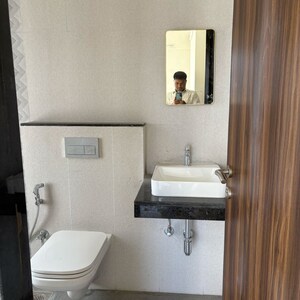 Bathroom in 1.5 BHK Apartment at Sheth Avante, Mumbai Central Suburbs – for Rent