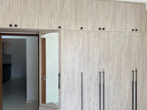 Room in 2.5 BHK Apartment at Brigade Cornerstone Utopia, Varthur – for Rent