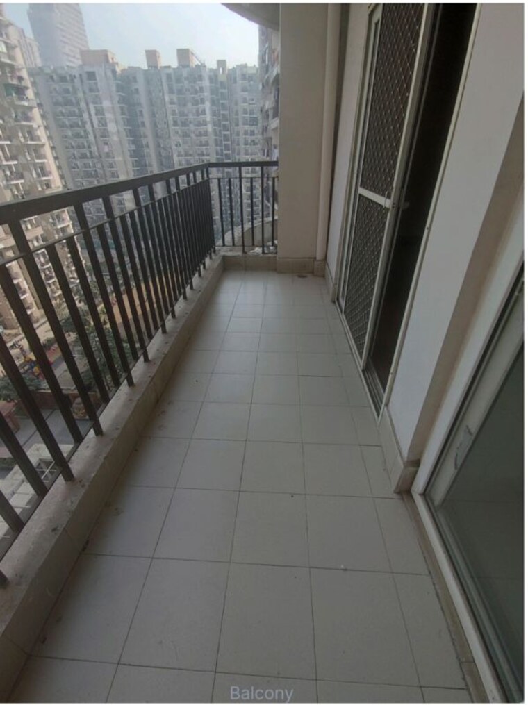 Balcony, aims-golf-avenue-ii 3 Bedroom 1600 Sq.Ft. Apartment In Sector 75 Noida 10127345