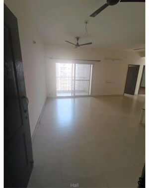 Room in 3 BHK Apartment at Aims Golf Avenue II, Sector 75 – for Sale