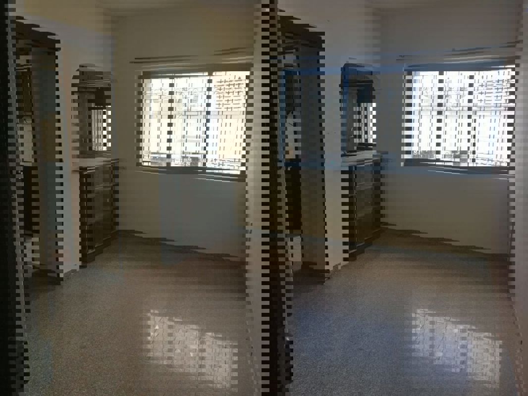 2 BHK 1000 Sq.Ft. Apartment in Velentine Tower