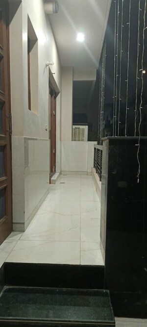 Bathroom in 3 BHK Villa at Sector 85 – for Rent
