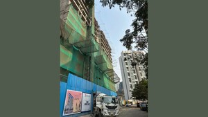  Shop – Exterior View View at Saras Icon, Seawoods - for Sale