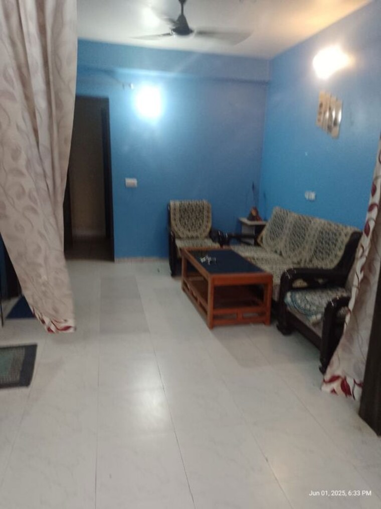 Living Room, omaxe-srishti-and-sanskriti 1 Bedroom 410 Sq.Ft. Apartment In Gomti Nagar Lucknow 10144360