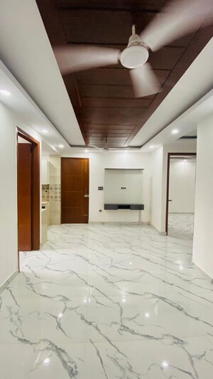 3 BHK Builder Floor For Rent in Govindpuri