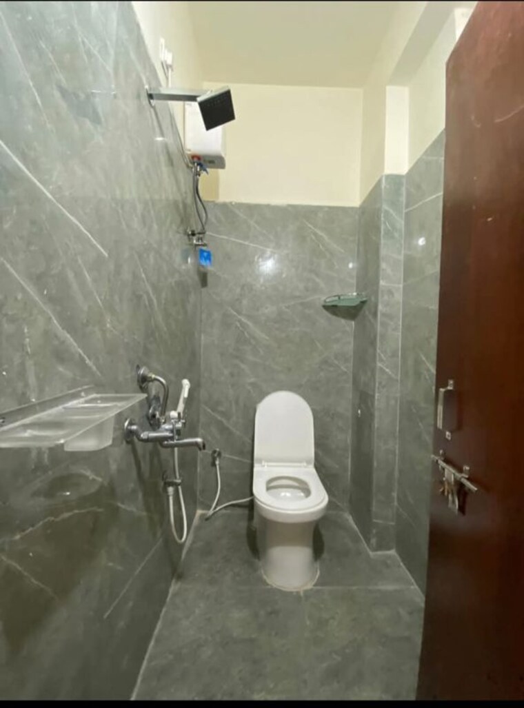 Bathroom, bsr-colony 2 Bedroom 1180 Sq.Ft. Apartment In Gachibowli Hyderabad 10144363
