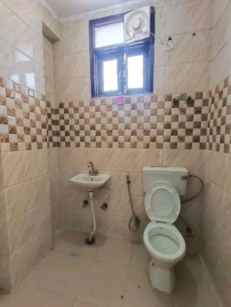 Bathroom, saket 1 Bedroom 560 Sq.Ft. Builder Floor In Saket Delhi 10144378