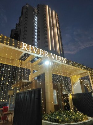 2 BHK Apartment For Rent in Amrapali Riverview, Amrapali Leisure Valley