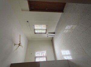 Furnished Amenities in 2 BHK Builder Floor at Hsr Layout – for Rent