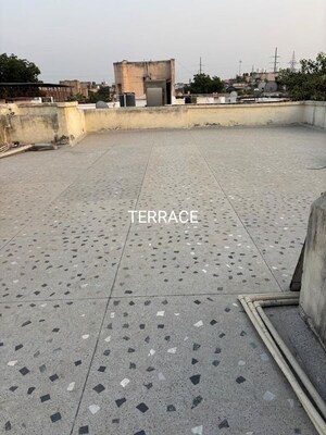 Swimming Pool in 2 BHK Apartment at Rail Vihar Sector 30, Sector 30 – for Rent